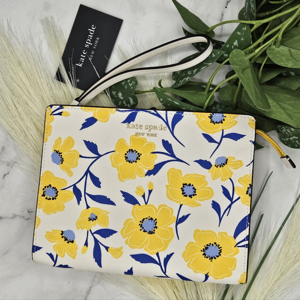 Kate Spade nwt Morgan Sunshine Floral Printed Gussest wrislet wallet white yello